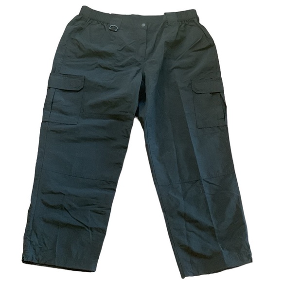 Lands’ End Black‎ Performance Hiking  Outdoor Travel Cargo Travel Pants Size 1X - Picture 1 of 6